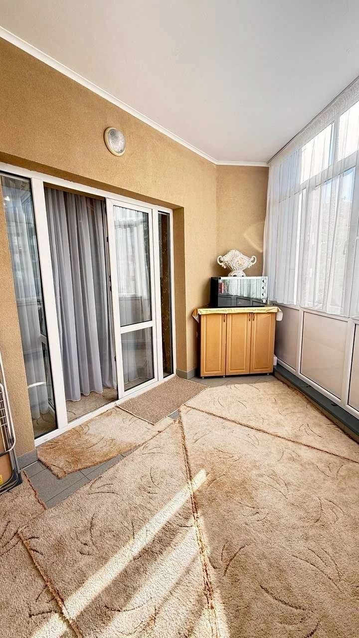Продаж 3-кімнатної квартири в Ужгороді | Закритий житловий комплекс