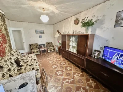 Продам 2к квартиру Калиновая (середина) 47м2