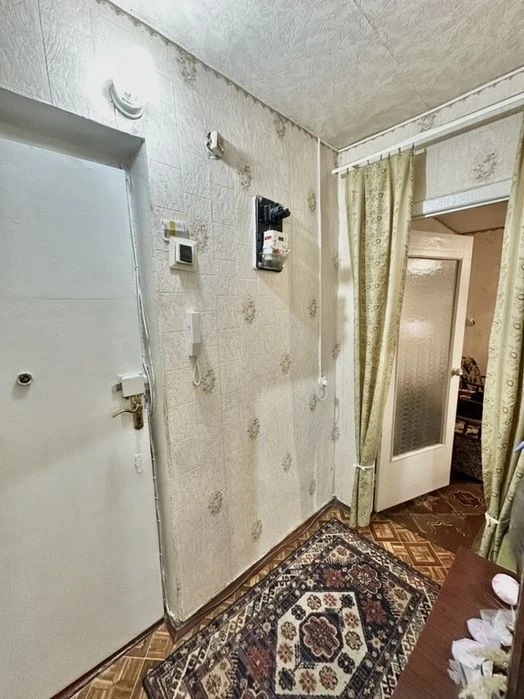 Продам 2к квартиру Калиновая (середина) 47м2
