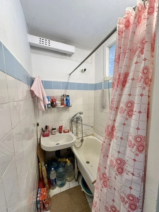 Продам 2к квартиру Калиновая (середина) 47м2
