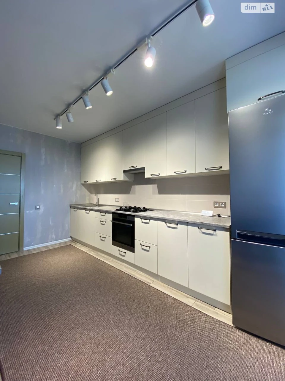 Long-Term Rental Apartment Perevyga-1