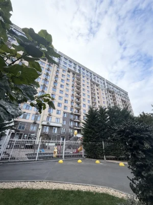 35 Жемчужина, Литературная, 1-комнатная квартира, 43 м2, студия+спальня, балкон