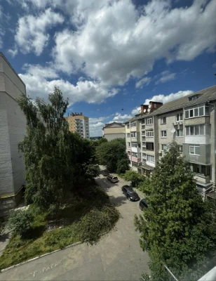 Продажа 3-х комнатной квартиры 71 кв.м, кирпичный дом, автономное