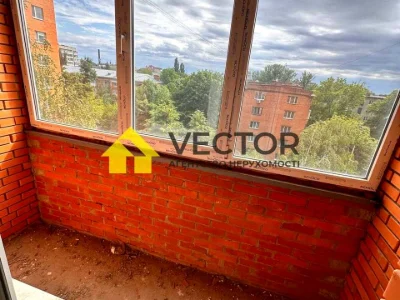 Apartment. Poltava, Sobornosti Street.