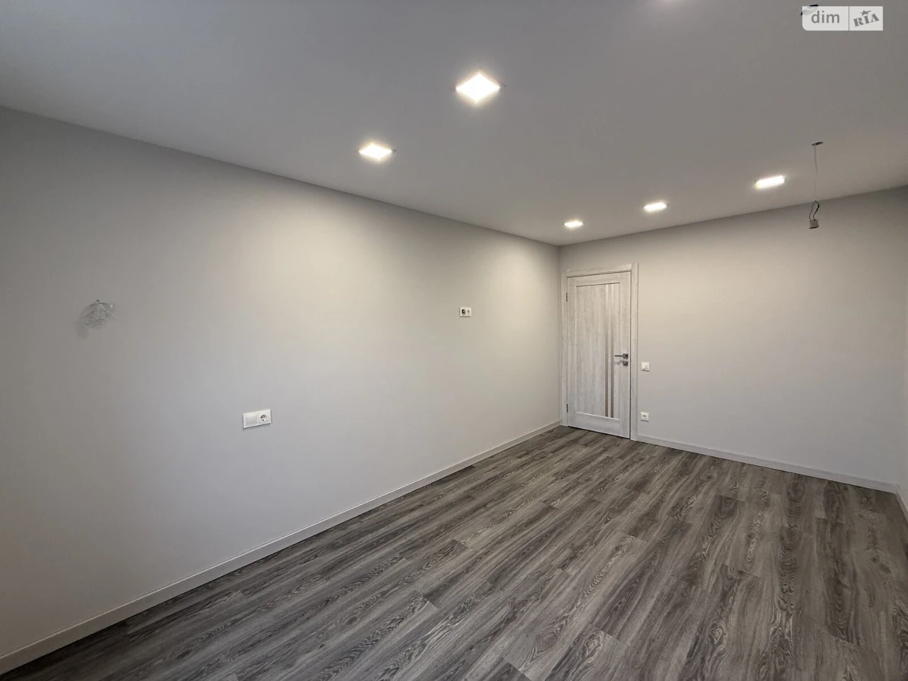 Apartment for Sale in Canada