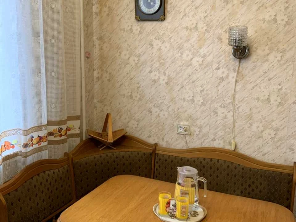 Квартира. Харьков, улица Ахсарова.