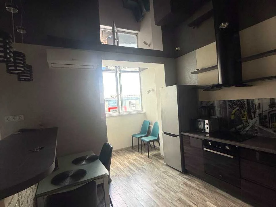 Apartment. Lisevetynska Street, Kharkiv