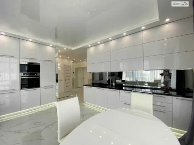 Long-Term Rental Apartment, Chorna Hora