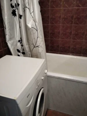 Сдам трехкомнатную квартиру (65 м²) в Киеве, Деснянский район