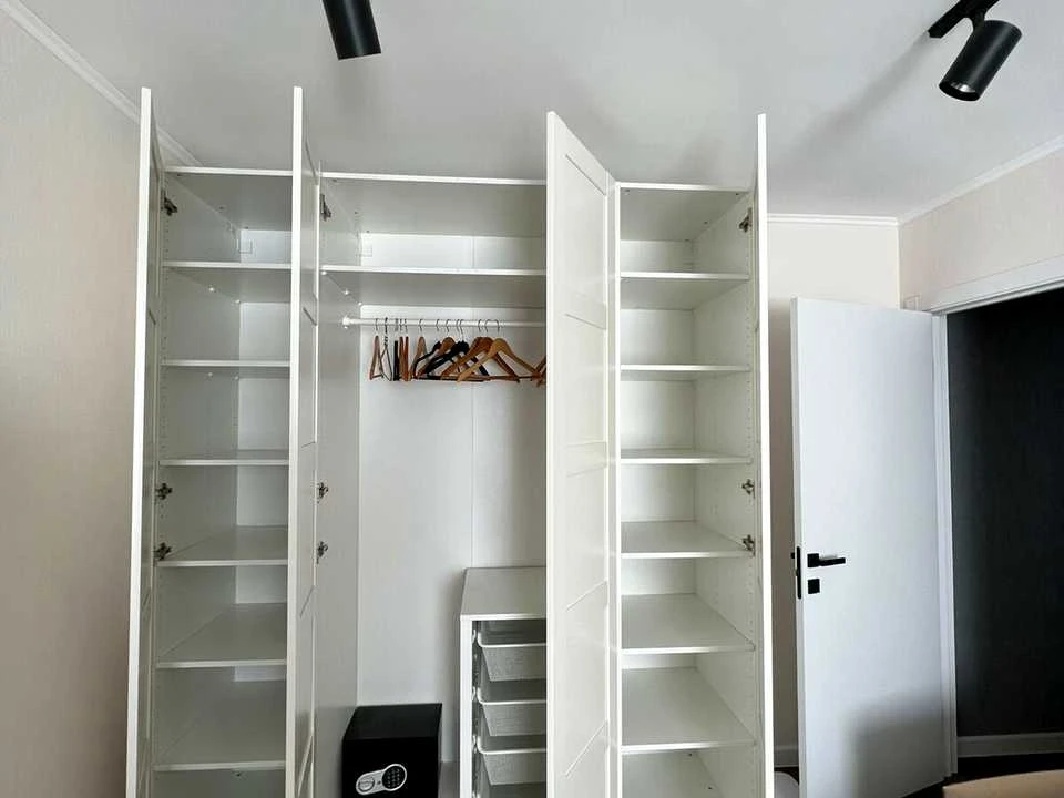 Apartment. Vyshnakiwskaya st., Kyiv