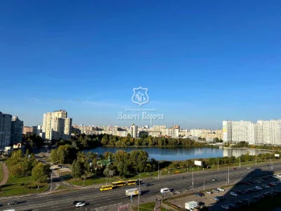 Квартира. Київ, вулиця Олександра Мишуги