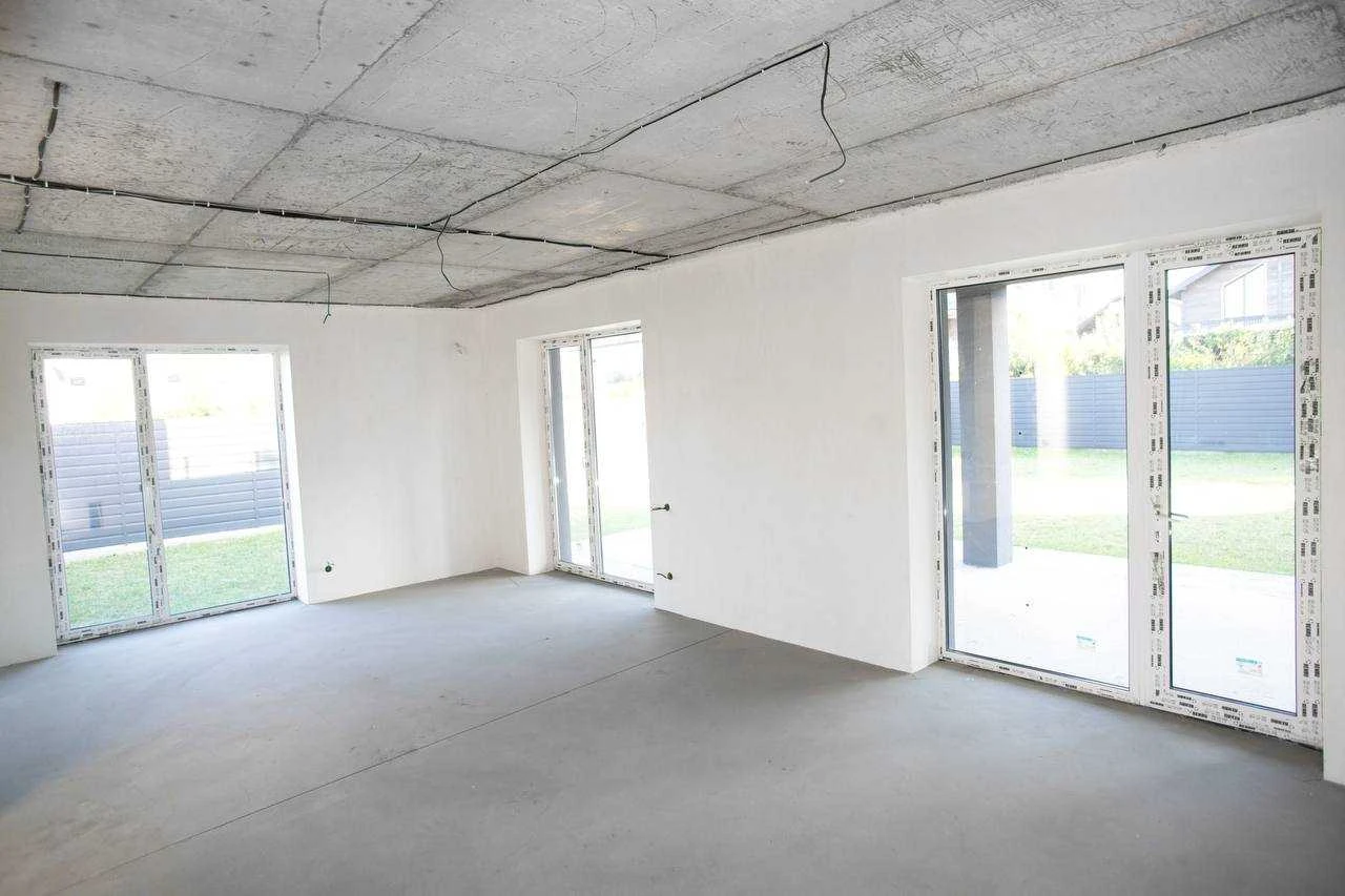 Продам будинок: спалень 5, площа 200 м² у Києві, Солом' янсь