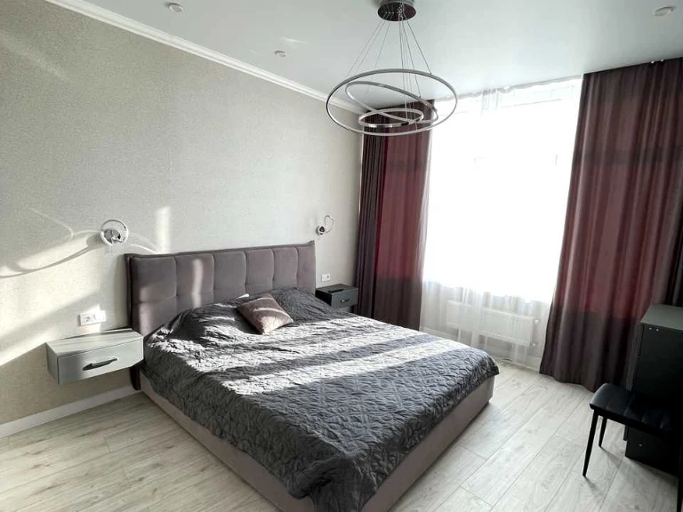 Apartment. Kompasny Prospect, Odessa