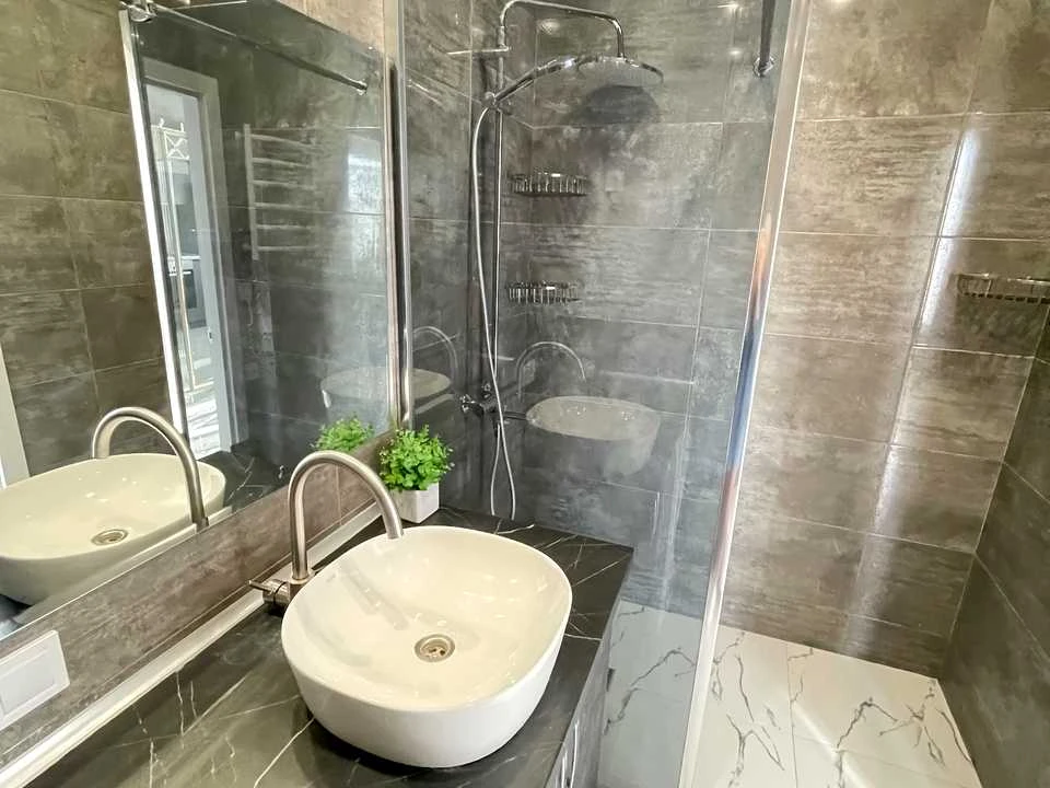 Apartment. Kompasny Prospect, Odessa