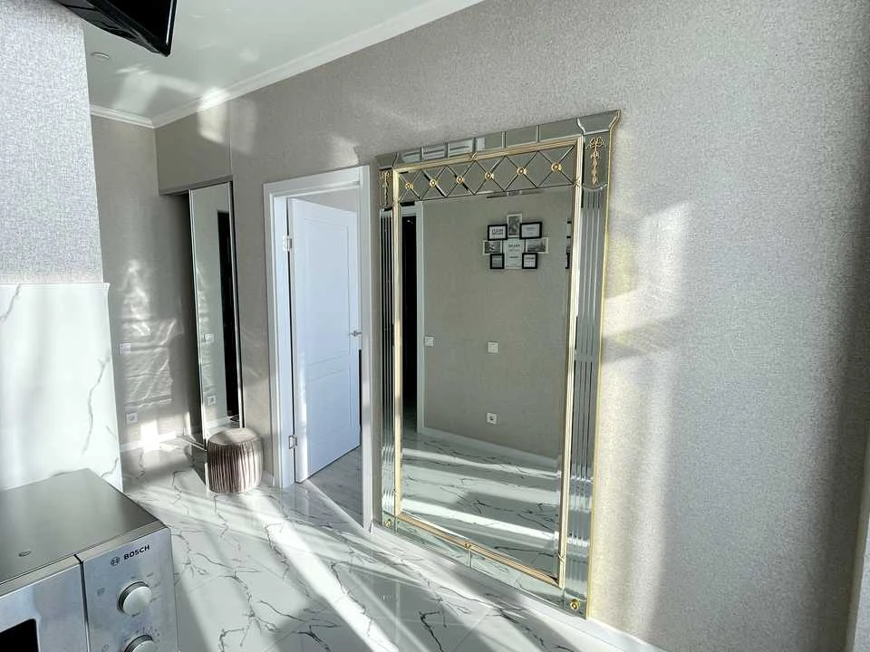 Apartment. Kompasny Prospect, Odessa
