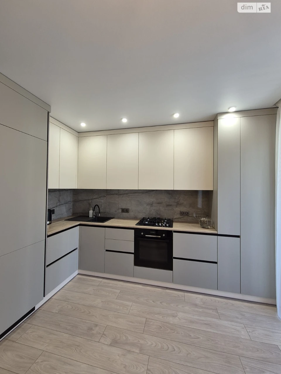 Apartment for Sale: Княгинин