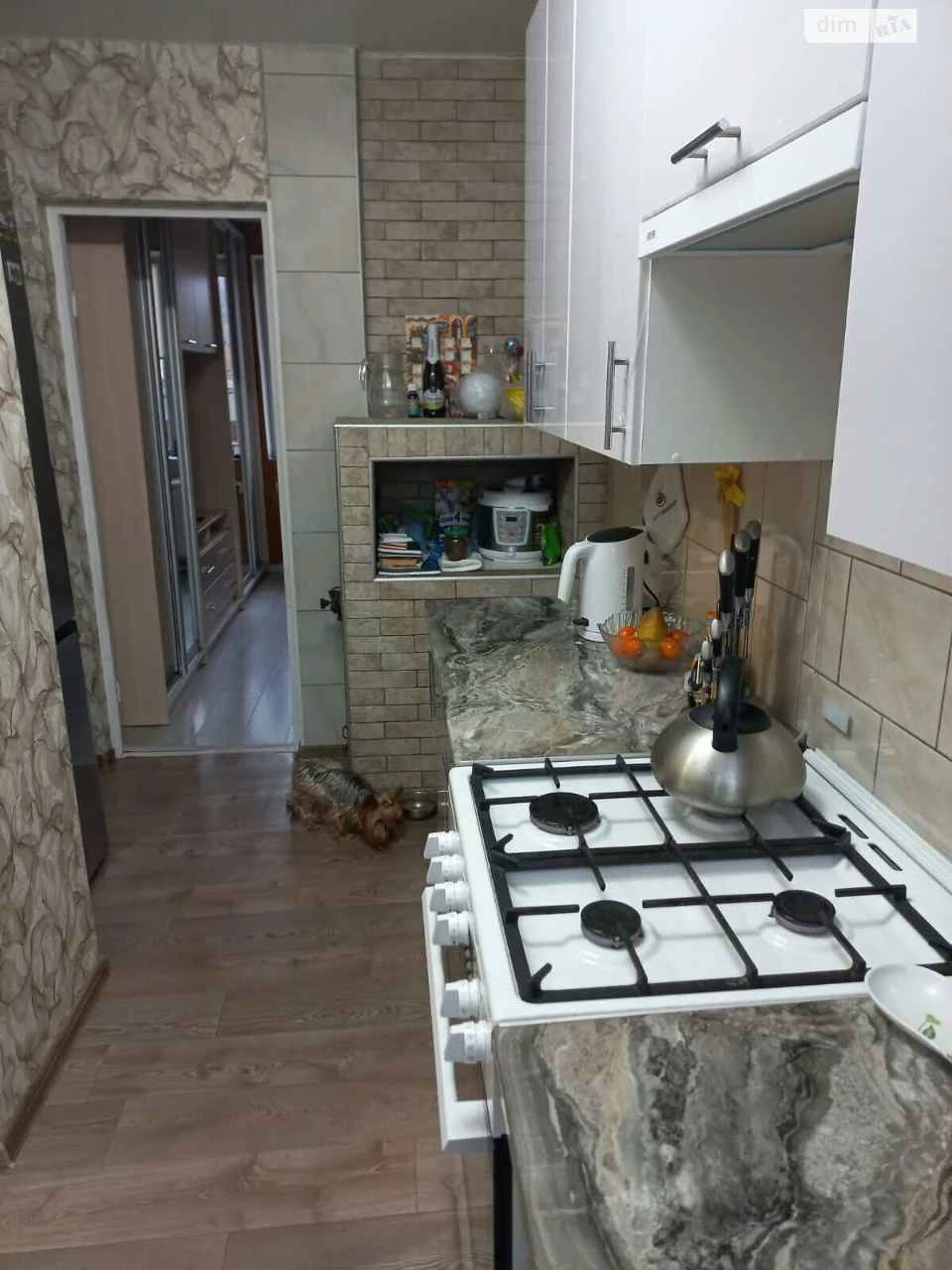 For Sale: Dubove House