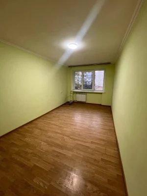 Продається 2-кімнатна квартира з ремонтом Проспект