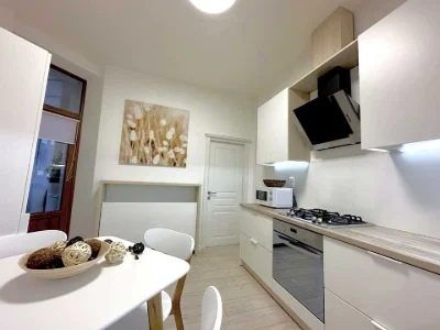 Apartment. Akademika Andriy Saharova Street, Lviv