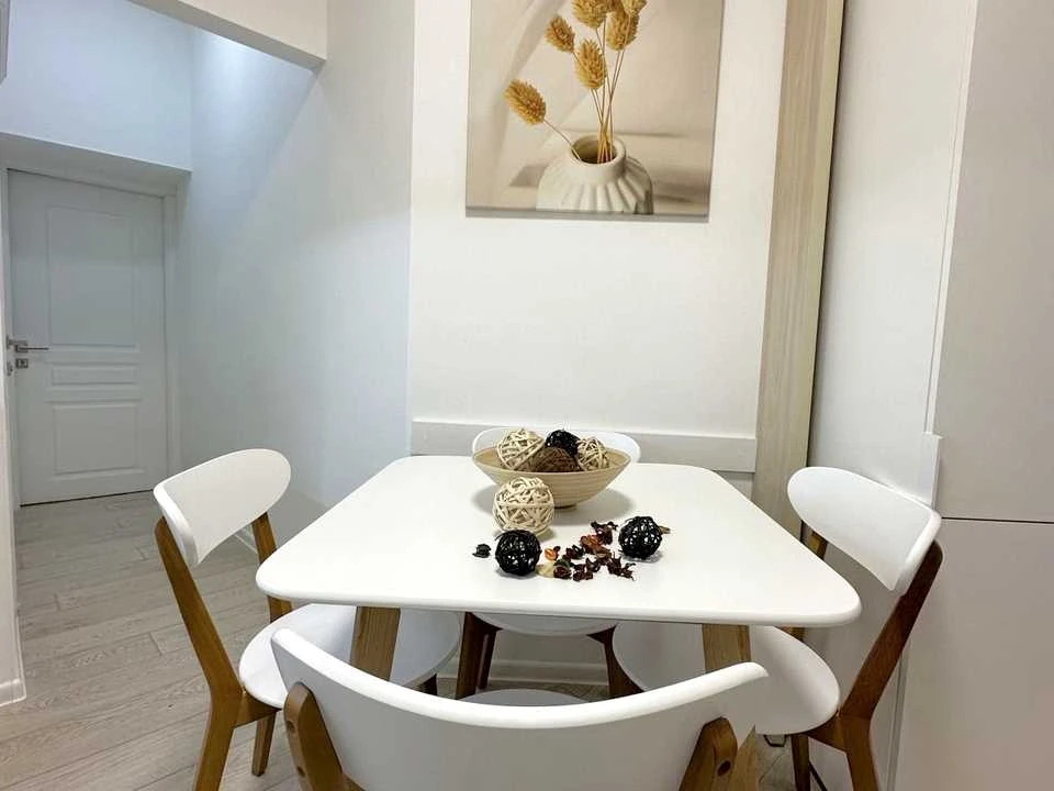 Apartment. Akademika Andriy Saharova Street, Lviv