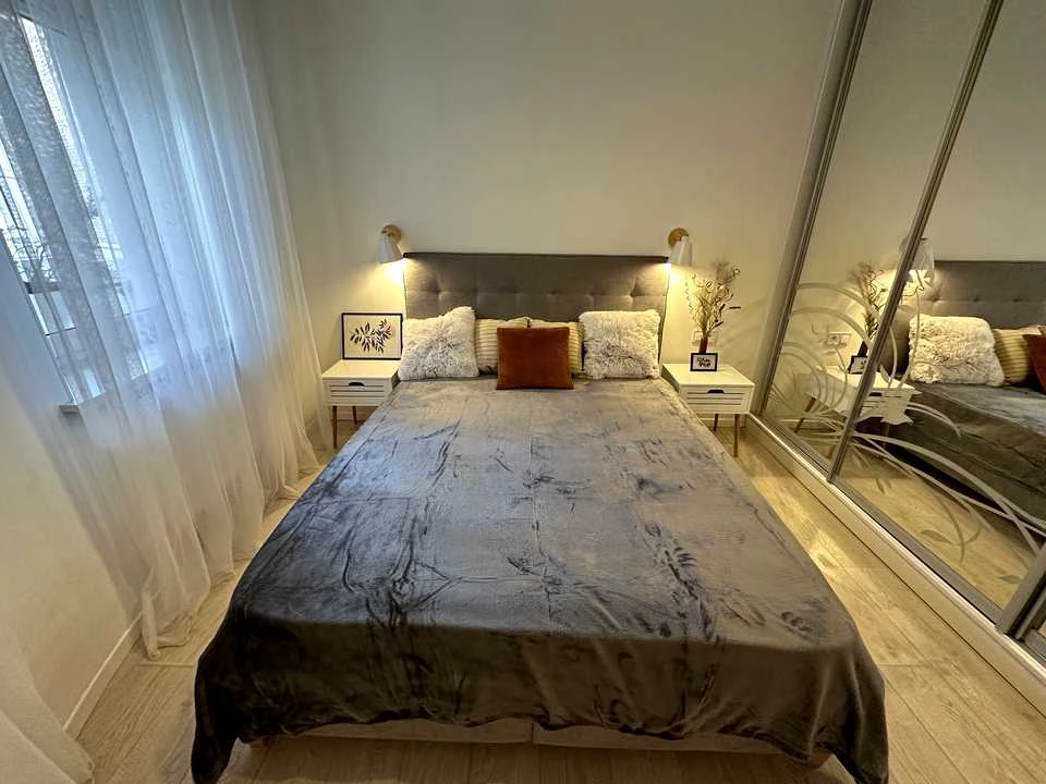 Apartment. Akademika Andriy Saharova Street, Lviv