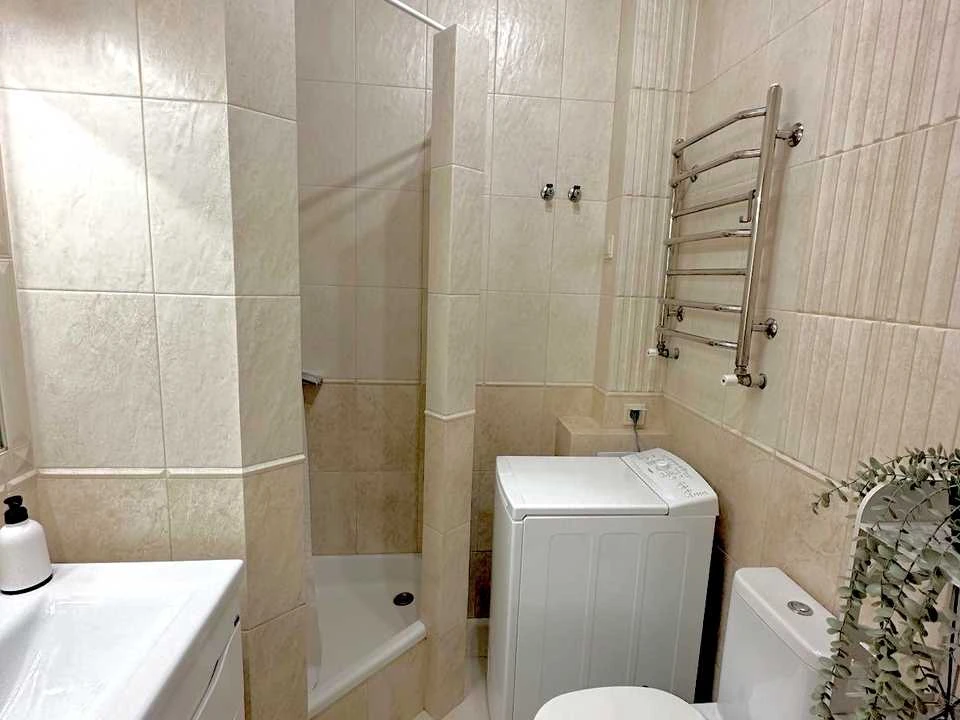 Apartment. Akademika Andriy Saharova Street, Lviv