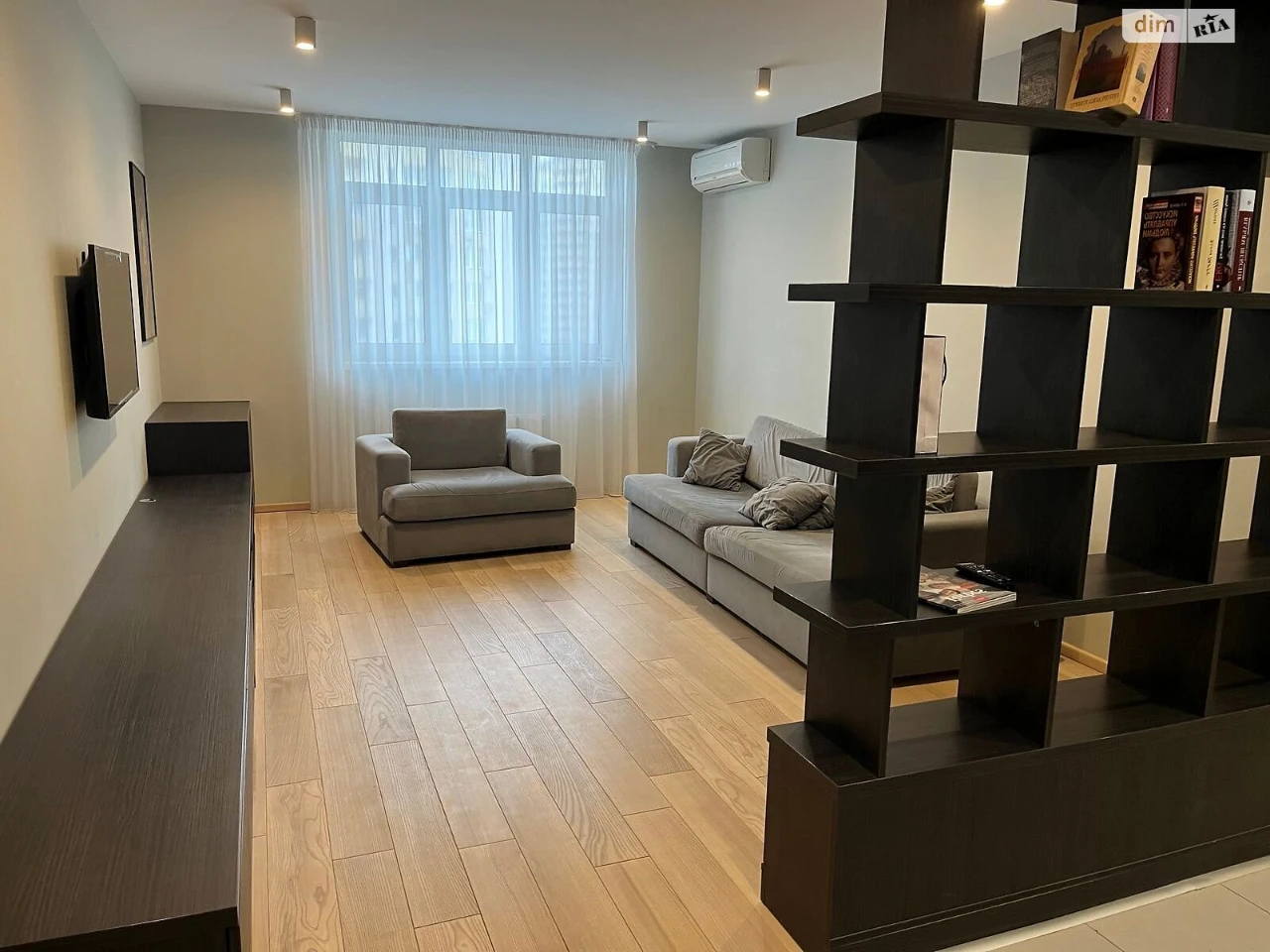 Long-Term Rental Apartment, Póznyak