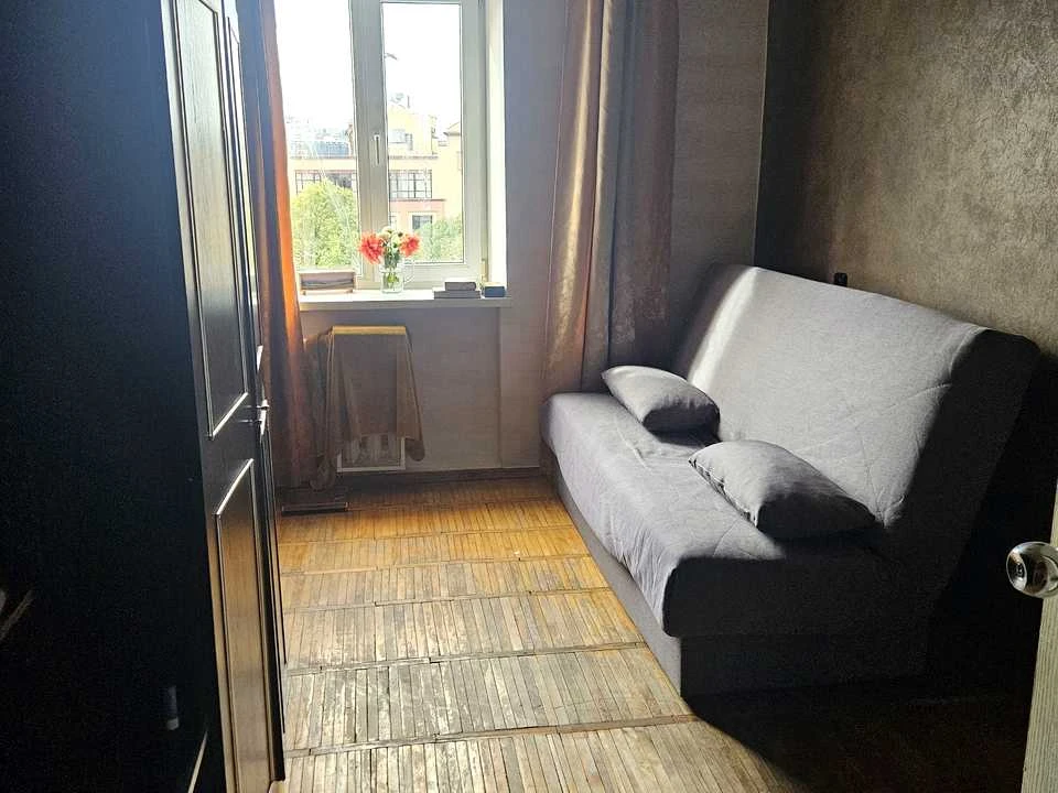 Apartment. Pochayniska Street, Kyiv