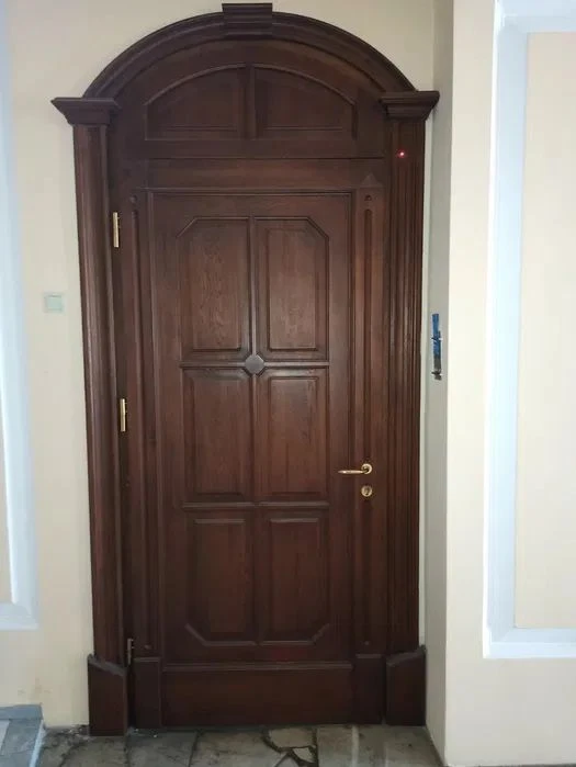 I will rent a 4-room apartment, ul. Pasteur Ukrainian Theater Novy Bazaar Center