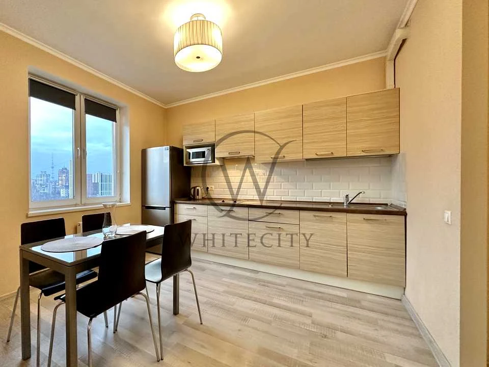Apartment. Vycheslav Chornovola Street, Kyiv