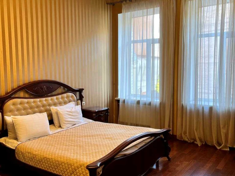 2-Bedroom Apartment for Rent in Kyiv