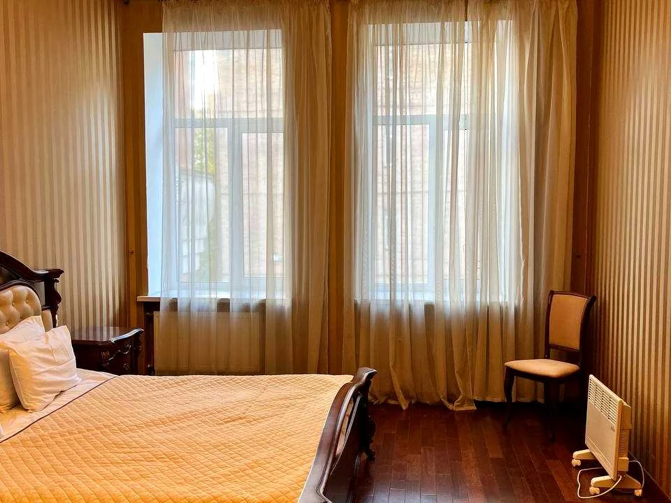 2-Bedroom Apartment for Rent in Kyiv