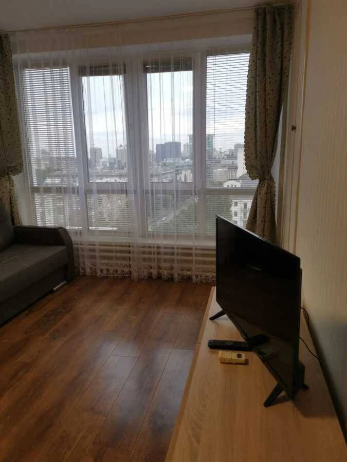 For Rent Long-Term 1-Bedroom Apartment, Kyiv, Шевchenkivskyi, Yuri I