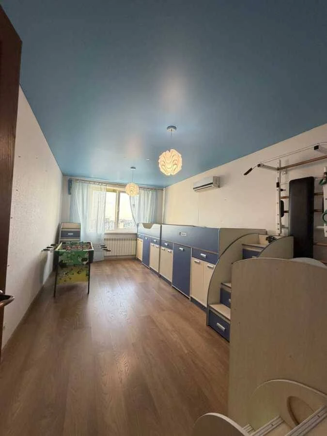 For Rent Long Term 4-Room Apartment, Kyiv, Dnipropetrovsk District, Borispol