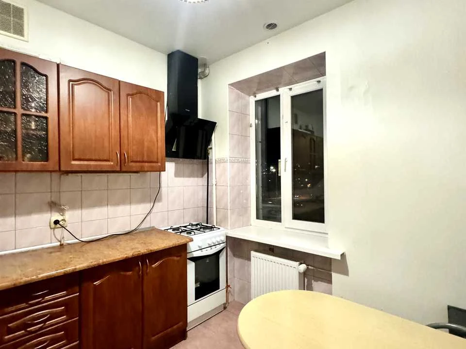 Apartment. Sobornosti Avenue, Kyiv