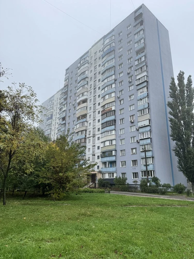 Sale of 1 apartment in Kyiv