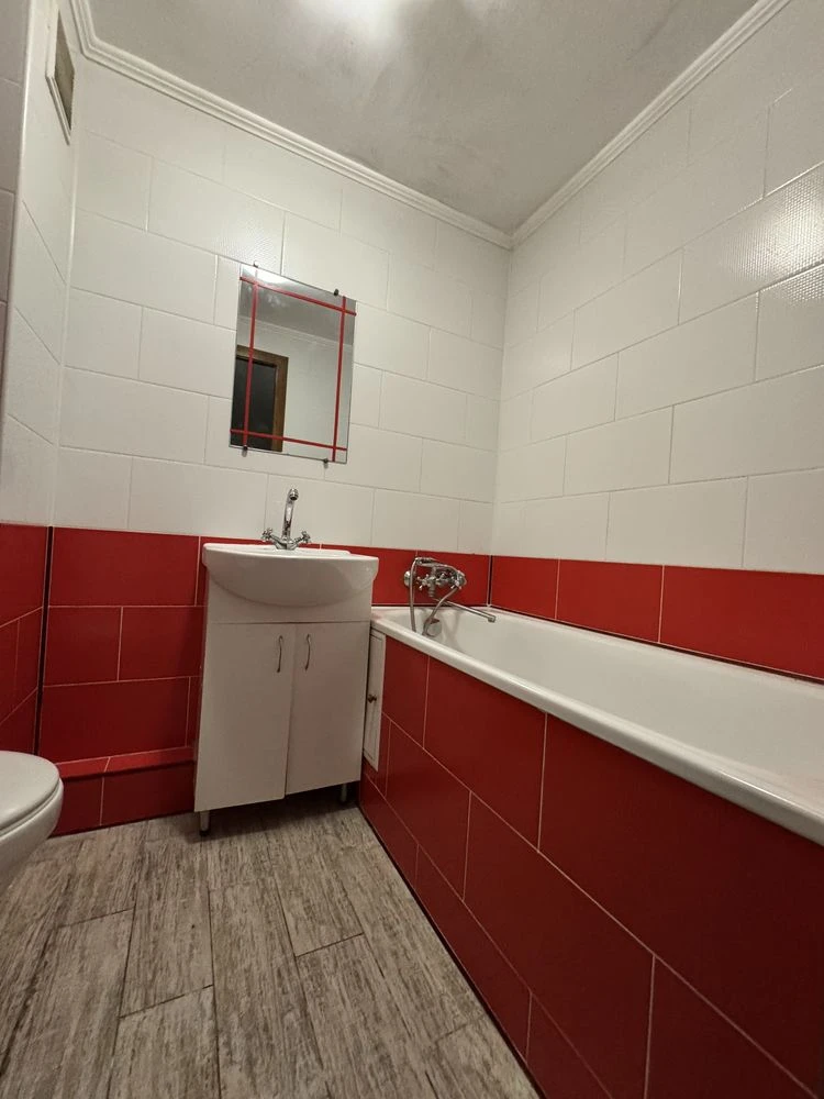 Sale of 1 apartment in Kyiv