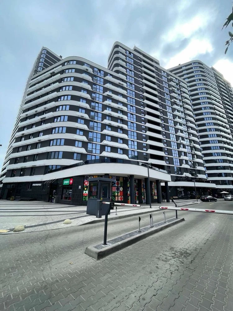 1-bedroom apartment with balcony 75 sq m, Parkovy Ozero-2 residential complex, YeOselya