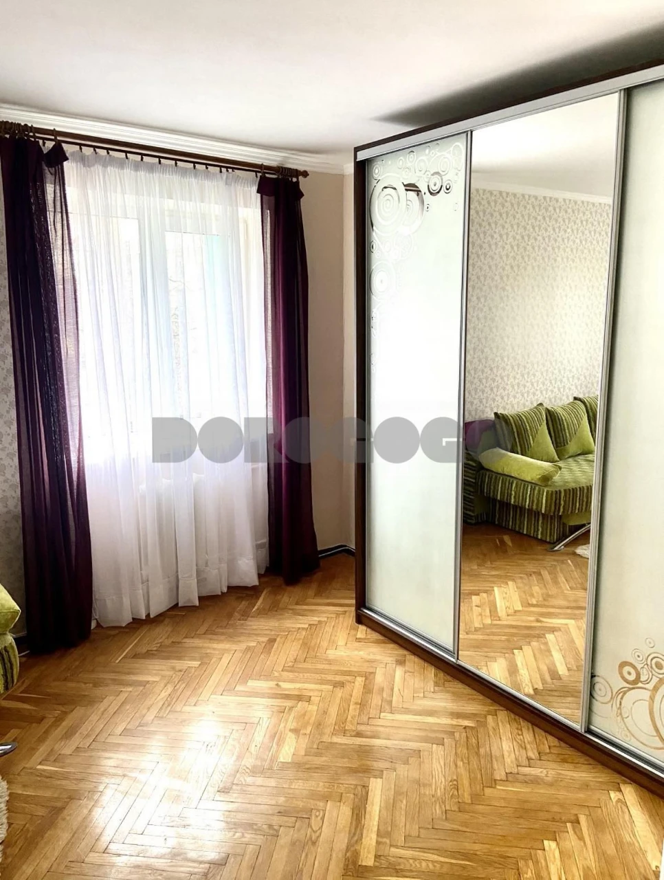 FOR SALE: 1-bedroom apartment on Vatslava Havel Boulevard, Vydradni