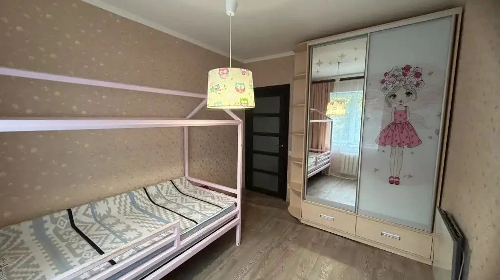 3-room apartment for sale, Sokol