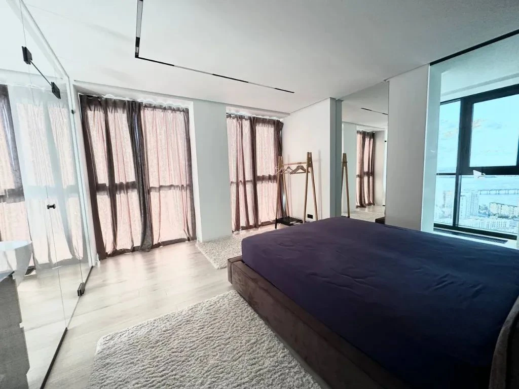 For sale, 2-bedroom apartment, Center (October), ЖК Novodvoryansk