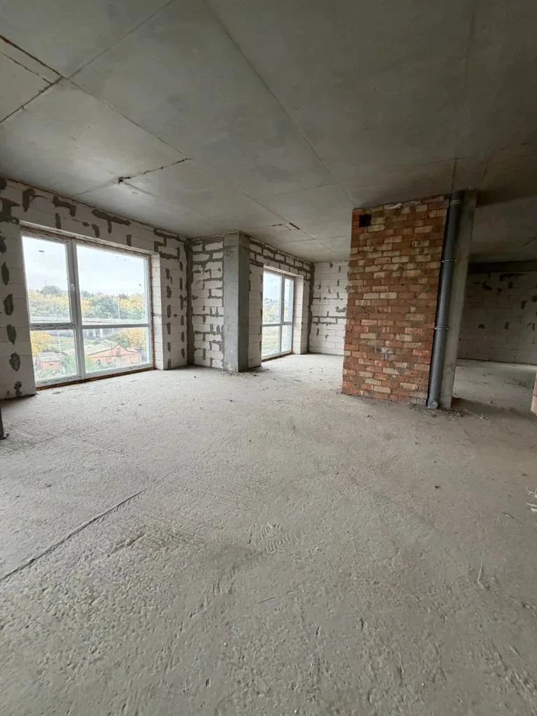 Продається 3-кімнатна квартира, ЖК Південний, Перемога-6