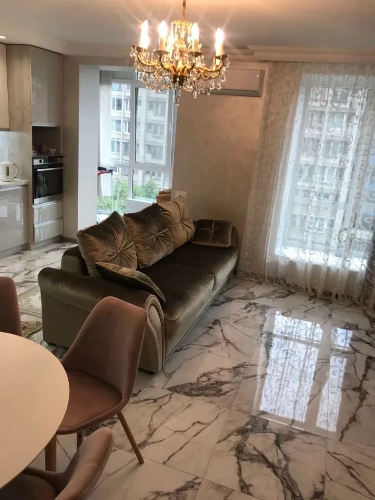 Продается 2-комнатная квартира, Перемога-1, ЖК River Park