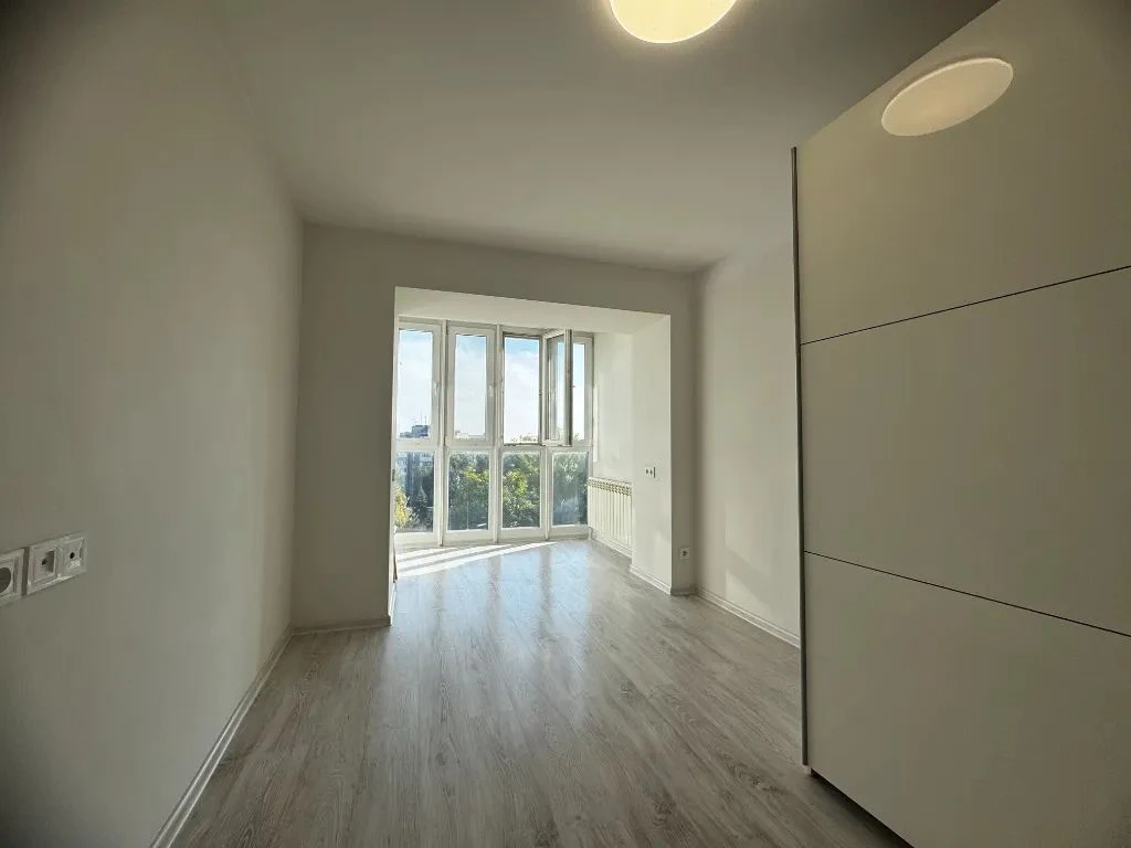 For Sale: 3-bedroom apartment, Podstantsiya