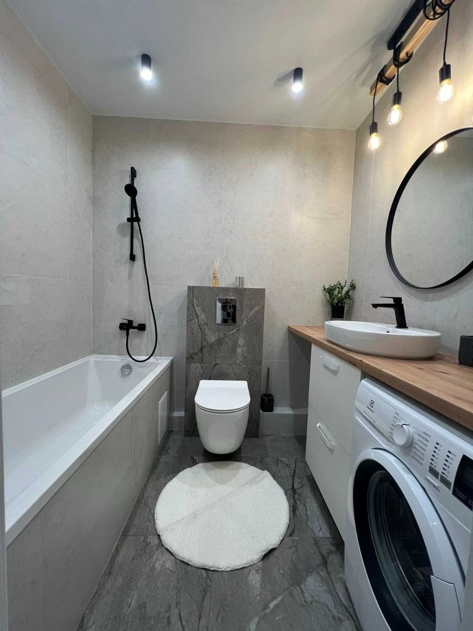 For sale, 2-bedroom apartment, "Happy-2" residential complex