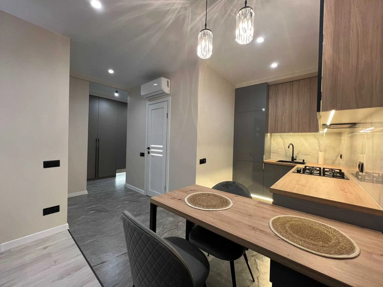 For sale, 2-bedroom apartment, "Happy-2" residential complex