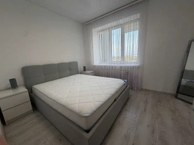 Great! View 2-bedroom apartment, ready to live in, renovated