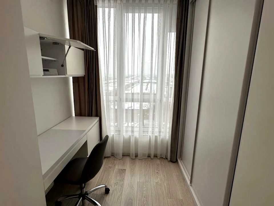 Apartment. Kulparkivska Street, Lviv