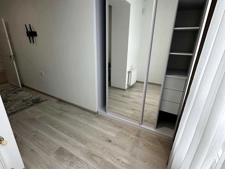 Apartment. Kulparkivska Street, Lviv