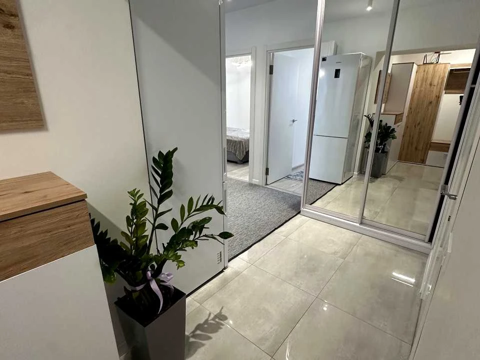 Apartment. Kulparkivska Street, Lviv